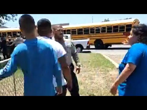 'Let us do this!' Parents try to storm Uvalde school amid shooting