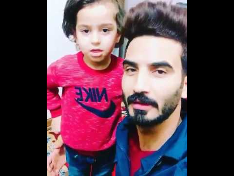 حمودي المشاكس مع والدة المنشد أثير الساعدي