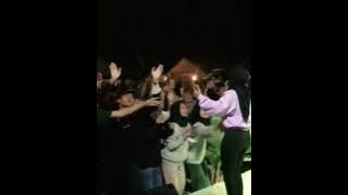 Ojo nangis - mesake atiku yen tak teruske ro koe ..