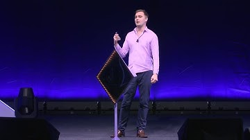 Maker Foundation CEO Rune Christensen announcing the launch date of Multi-Collateral Dai at Devcon V