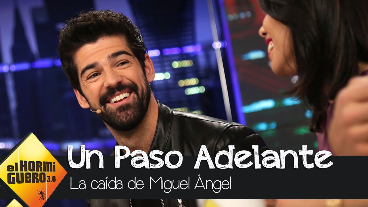 La aparatosa caída de Miguel Ángel Muñoz en uno de los conciertos de 'UPA'  - El Hormiguero 3.0