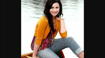 Demi Lovato Different Summers with lyrics Demi Lovato Different Summers with lyrics