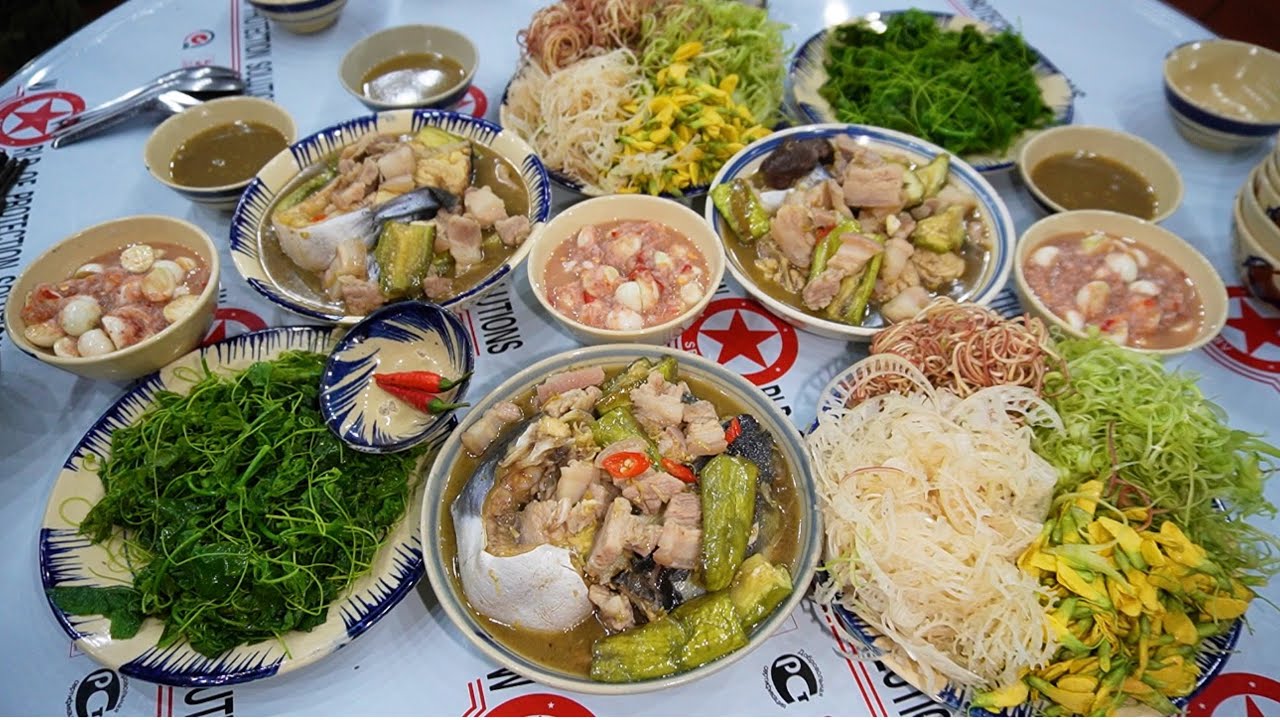 Một Lưới Cá Hơn 40kg • Mắm Kho Rau Vườn, Bữa Cơm Tối Ngoài Trời Mưa Lắc Rắc Thì Còn Gì Bằng | MTQH