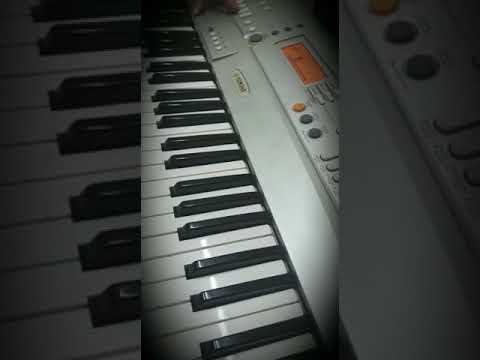 عزف أغنية أعطونا الطفولة