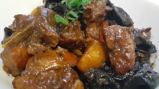 Braised Pork Ribs Recipe With Potatoes & Carrots