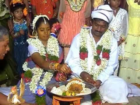 Tamil Nadu, Thiruvallur marriage video (karuna weds vanaja)