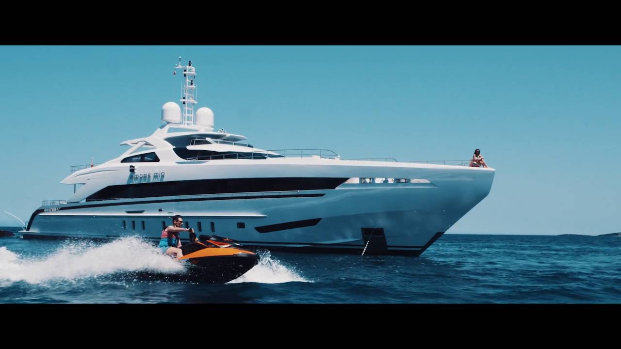 Sexy Superyachts at Their Best.