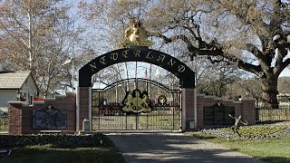 What Song Played at the Gates of Michael Jackson&#39;s Neverland Ranch?