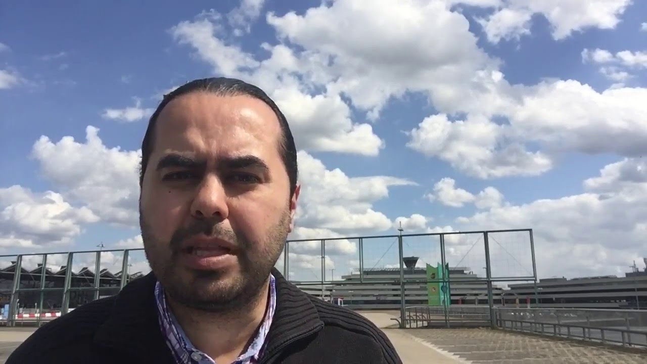 Gewerkschaftssekretär Özay Tarim am Flughafen Köln/Bonn - YouTube