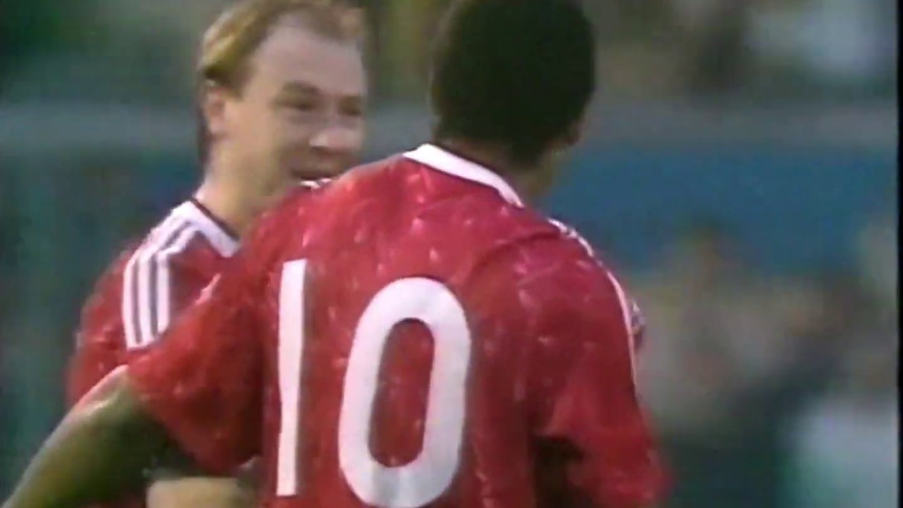First Division goals (Nov 18-19, 1989) - YouTube