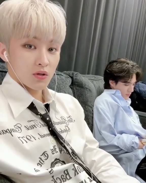 Mark's bubble with Jeno 231213