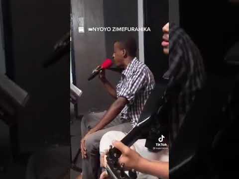 Nyoyo Zimefurahika Kwa Kuzaliwa Nabiya