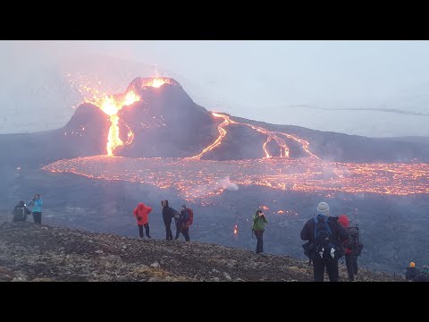 Iceland Reykjanes Volcano Update; Magma Building at Depth, Town of Grindavik at Risk