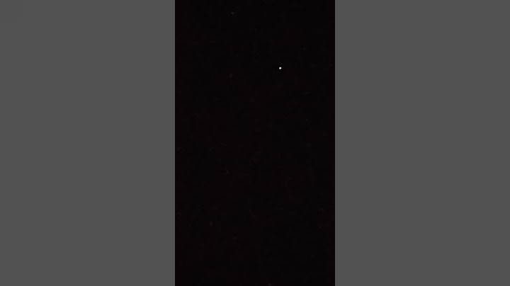 Todas as noite vemos no céu em linhas retas essas luzes em alta velocidade, para diversos sentidos.
