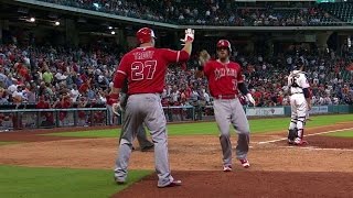 LAA@HOU: Freese hammers two-run double off wall