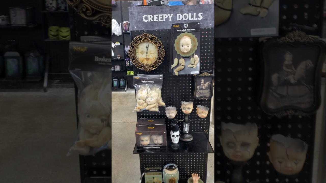 Creepy Dolls Display Shopping at Spirit Halloween NEW 2025 YouTube 