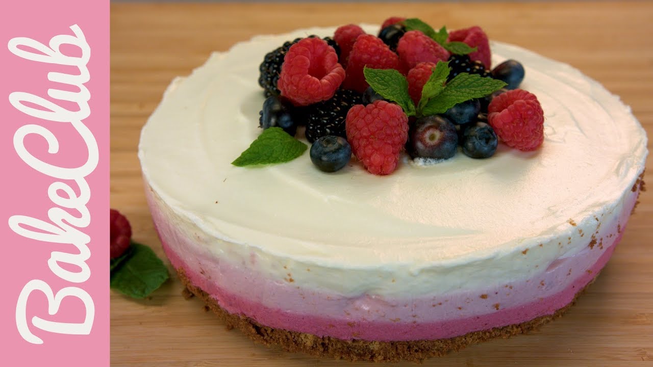 Geschichteter No Bake Beeren Cheesecake | BakeClub