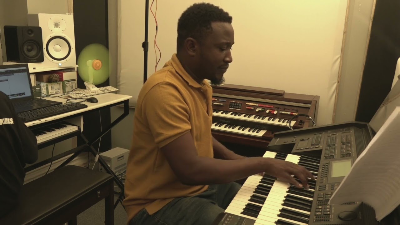 TAZAMA, MUNGU NDIYE-By John Mgandu-Mwanzo dominika ya 16 mwaka A wa kanisa.