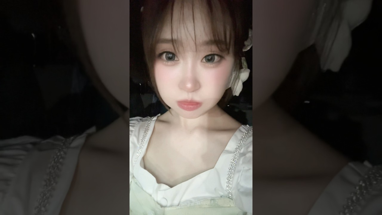 김다현 입속에 뭐가 들었을까?👄🍭