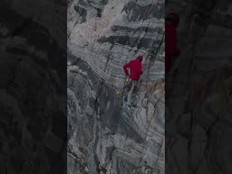 Watch Alex Honnold scale one of the Earth