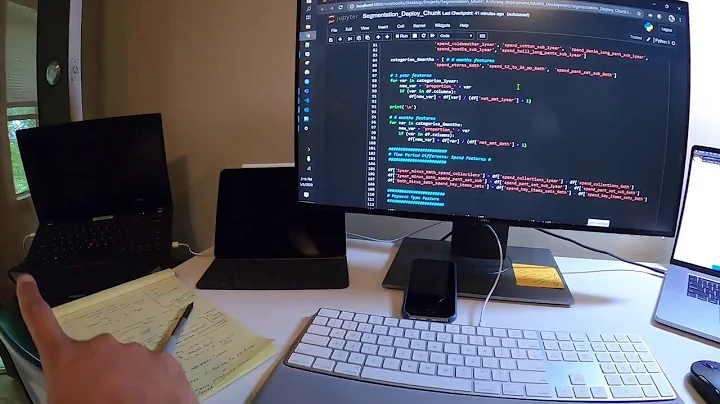 How to connect 2 LAPTOPS to 1 MONITOR?