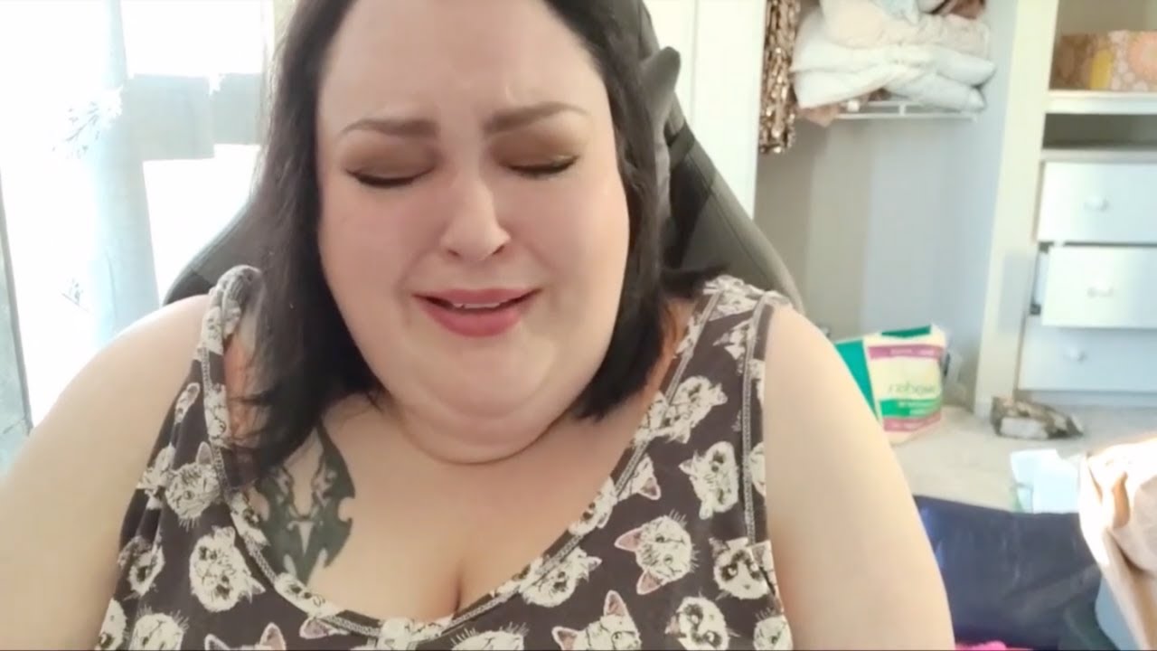 Foodie Beauty ADMITS Being ADDICTED To C0KE! | HIGHLIGHTS