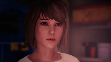 max kisses chloe who then winks (life is strange remastered)