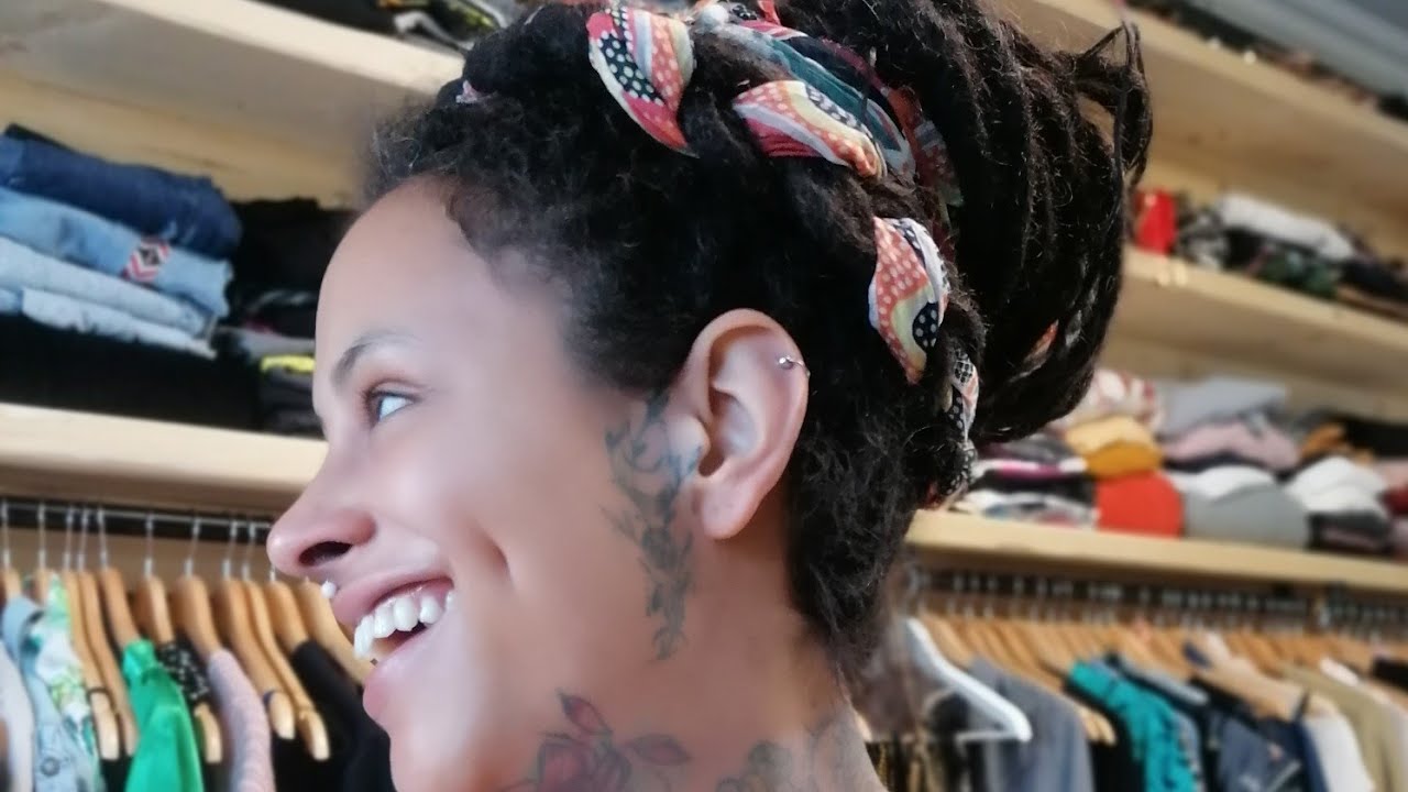 Lecker Dreadfrisuren, mit und ohne Tuch