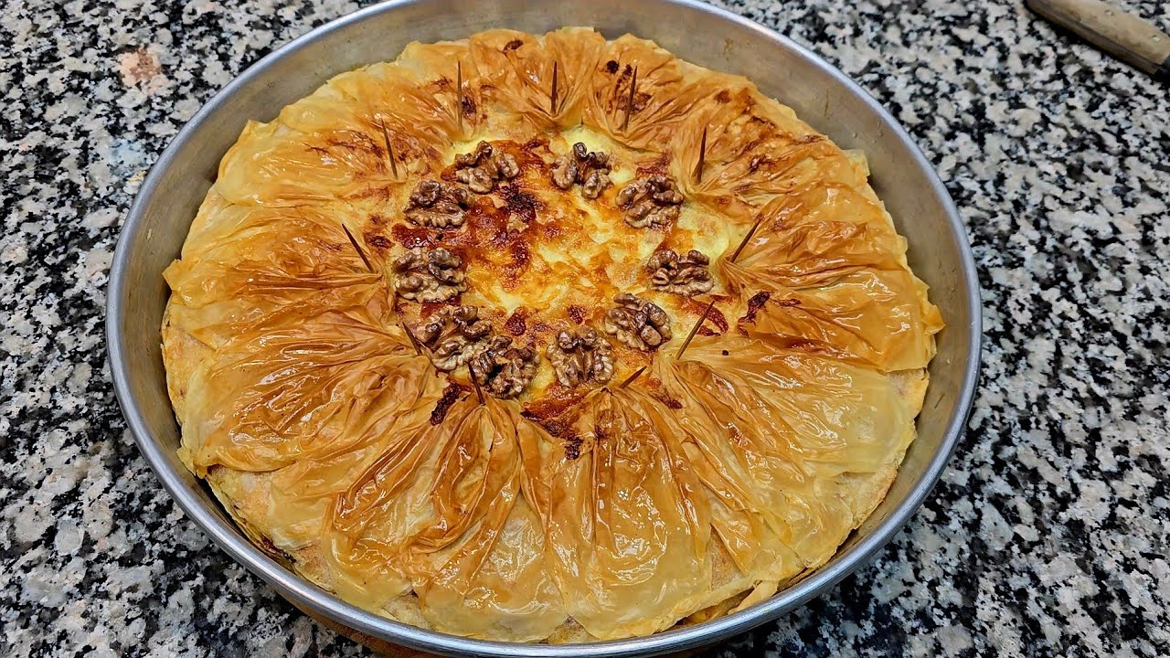 Patatesli  Yunan Böreği Tarifi Kolay Pratik Lezzetli Börek Tarifi .Neşeli Börek