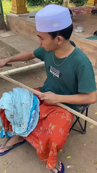 Bikin layangan besar