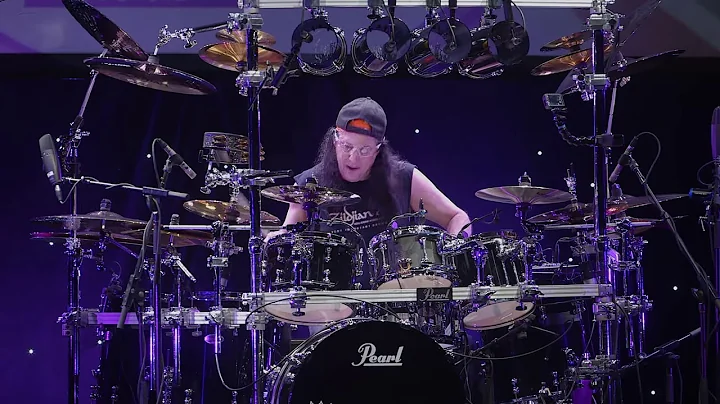 mike mangini amazing drum solo at guitar center HD