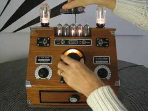 SPIRIT OF ST. LOUIS Wireless Radio AM/FM & Cassette - YouTube