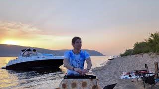 Volga Live DJ Mix – Deep & Progressive House (HDR)