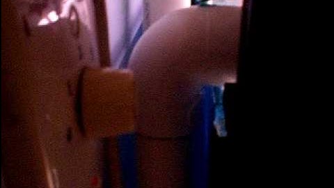 saltwater aquarium with diy overflow and sump