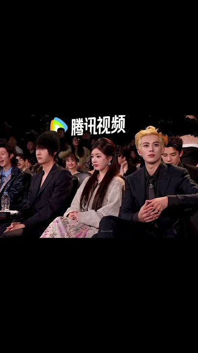 Zhao Lusi between Dylan Wang & Wang Yibo 👀😯 #zhaolusi #dylanwang #wangyibo #shorts