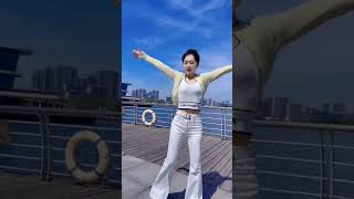 #remix #dance #music #beauty #flashback #legs #cute #automobile #dancing #chinesegirl #longlegs
