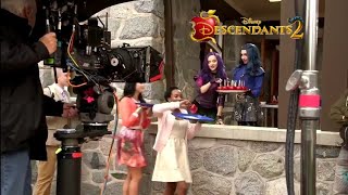 It's Going Down | Opening behind the scenes | Descendants 2 🍎