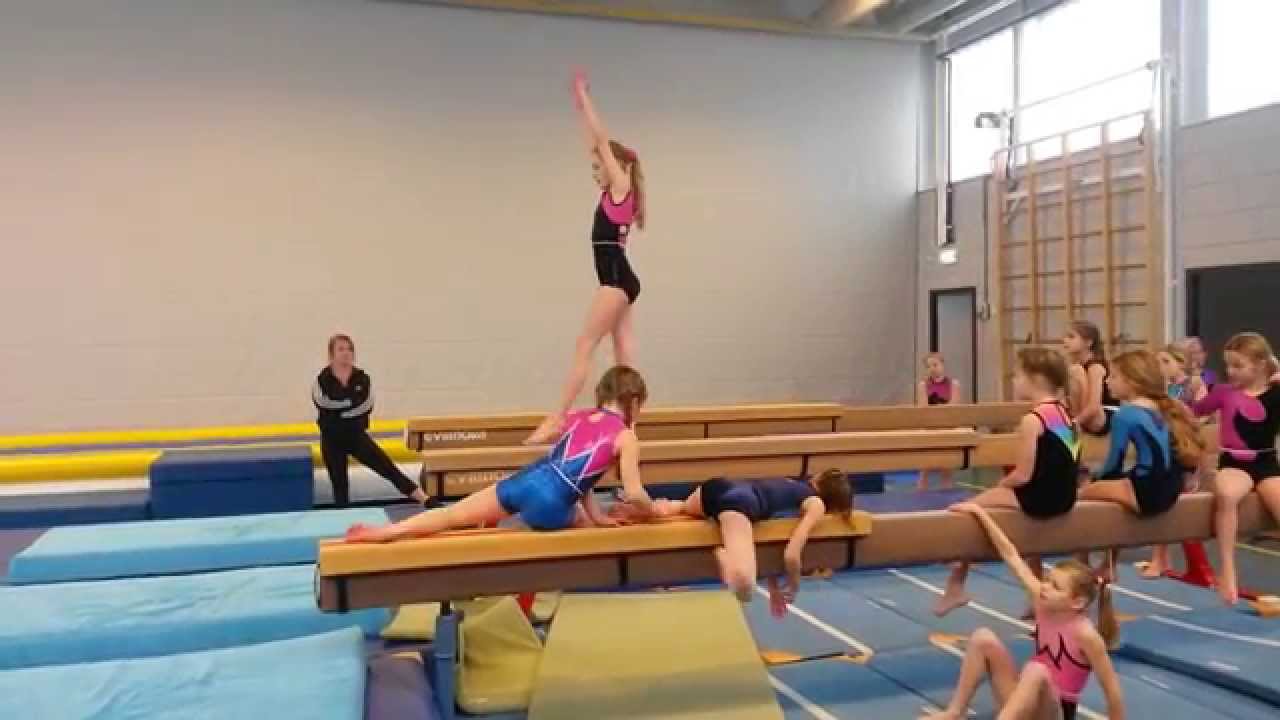 training turnen talentgroep SSS - YouTube