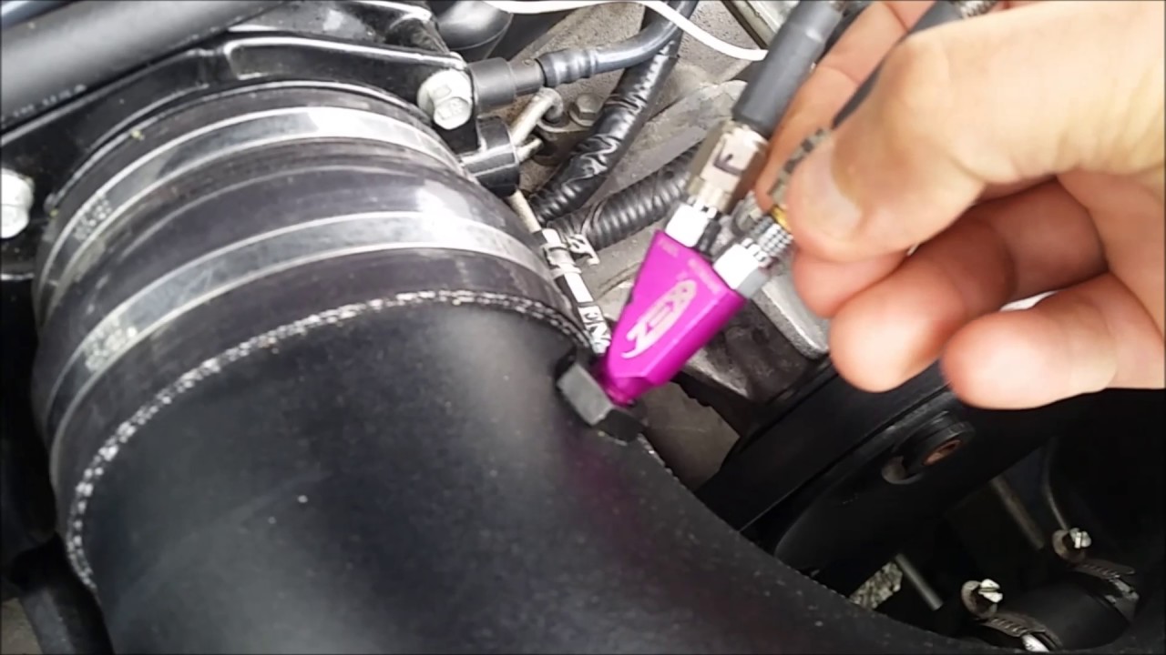 ZEX Nitrous Oxide System Jet Change on 2010 Camaro SS - YouTube