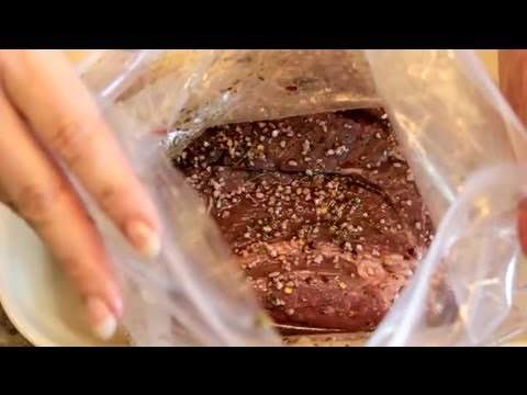 How to Marinade Beef Roast With Red Wine Vinegar : Roast Beef Recipes