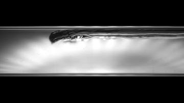 Horizontal Two-Phase R-123 Plug Flow: V003L085.mpg