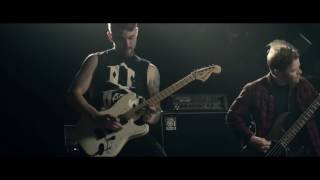 WAGE WAR - Alive [Official Music Video]