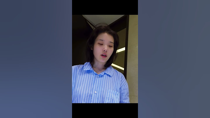 [아이유] 쉽게 못 보는 방금 일어난 아이유