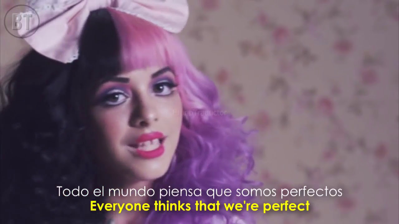 Dollhouse - Melanie Martinez escrita como se canta