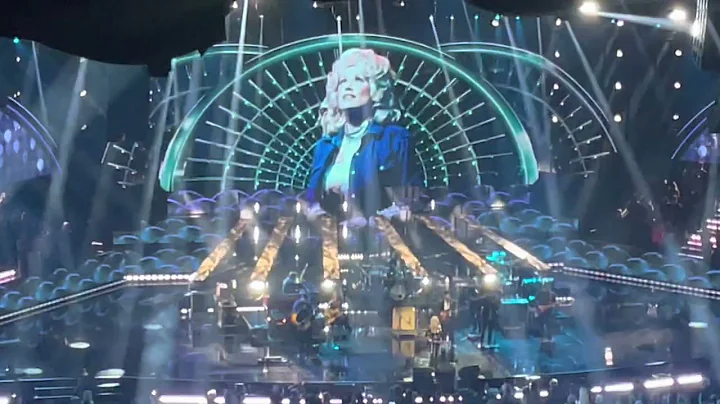 Dolly Parton "Rockin'" 2022 Rock and Roll Hall of Fame Induction, Microsoft Theater, LA, 11.5.22