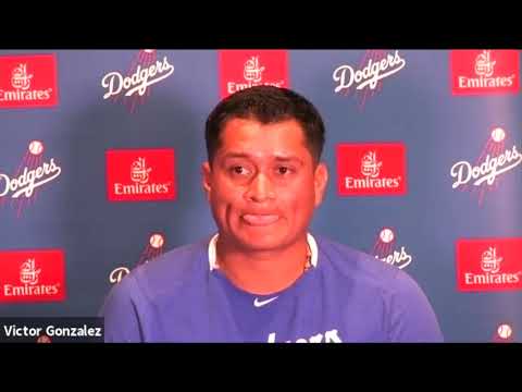 Dodgers pregame: Victor Gonzalez idolized Andy Pettitte