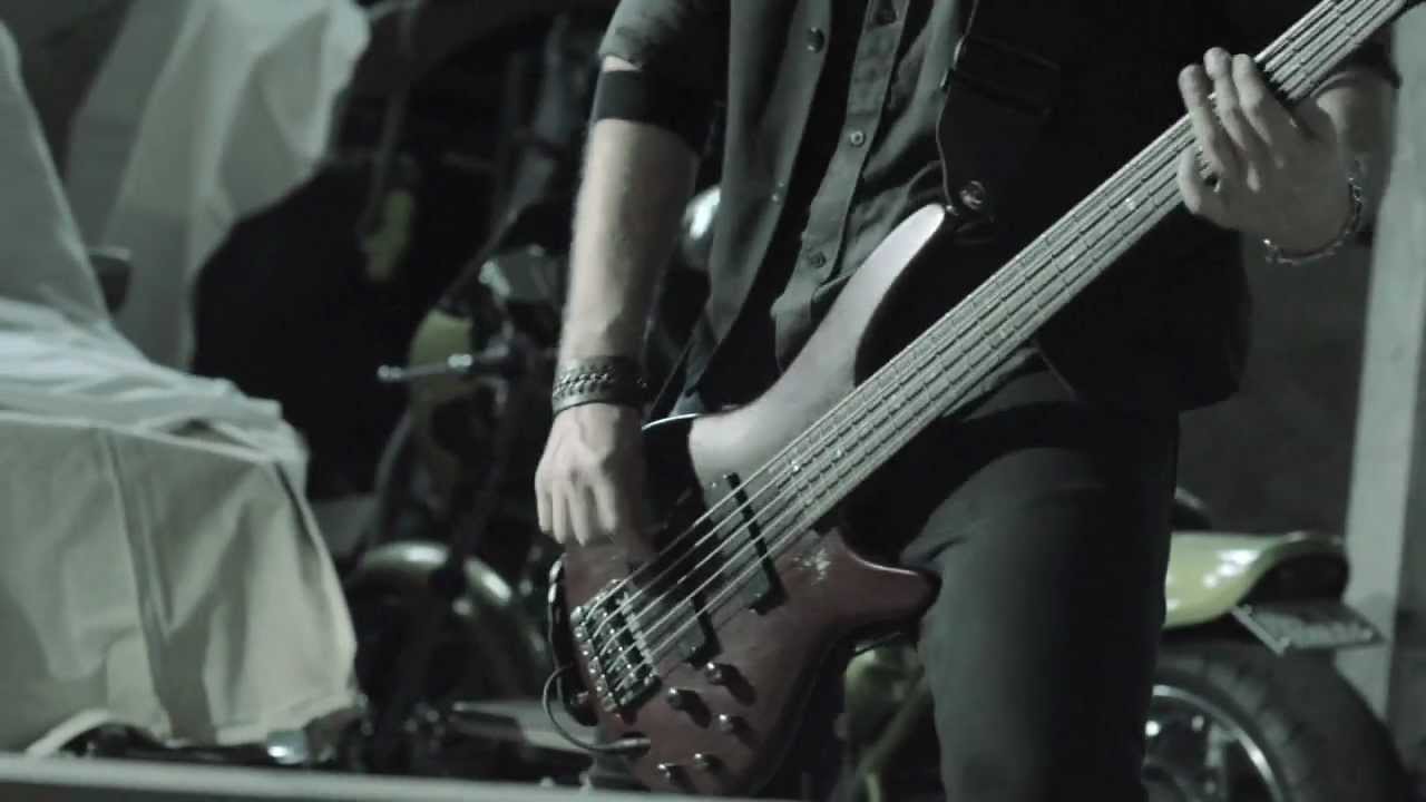 Best Nikon D7000 Footage - Daybreak Embrace 