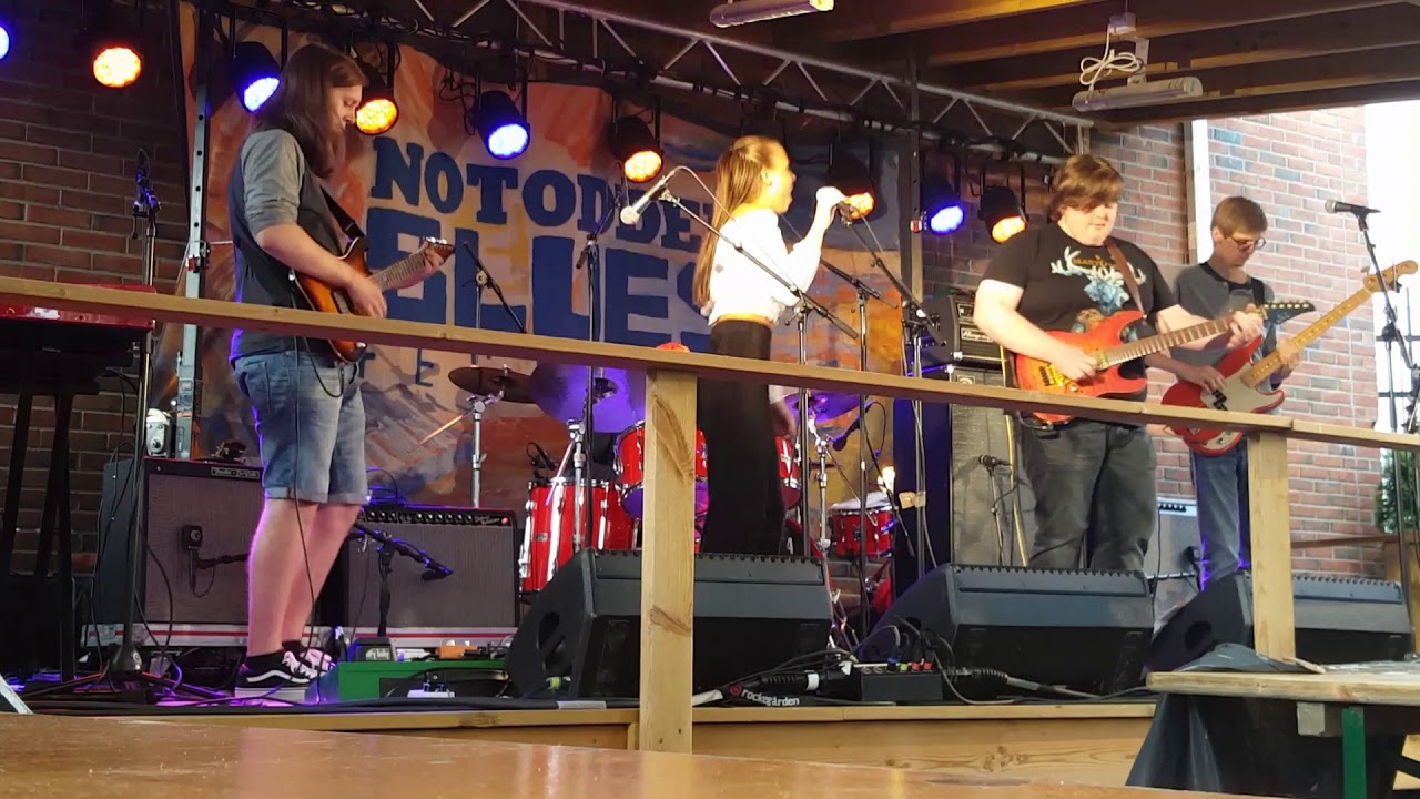 Susanne Valerie og Little Steven's Blues School Allstarband