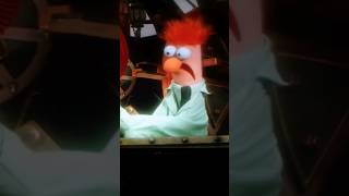 Poor Beaker!!! #shorts #disneyshorts #funnyshorts #hollywoodstudios #muppets #beaker #disneyworld