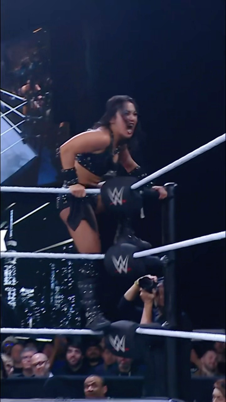 Roxanne is pulling out all the stops! ? #WWERoadblock
